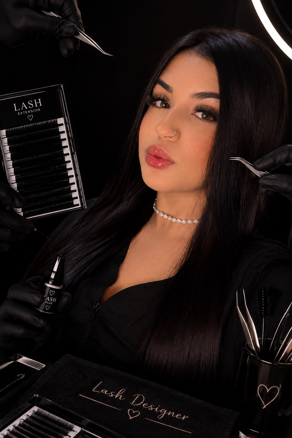 Ana Clara, lash designer e designer de sobrancelhas do Studio Bela Flor